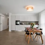 Loctowers A2-8-1 By Interhome * Λοκάρνο